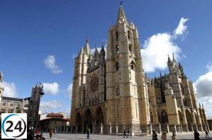 El turismo en León aumentó casi un 11% en agosto, con más de 56.200 visitantes