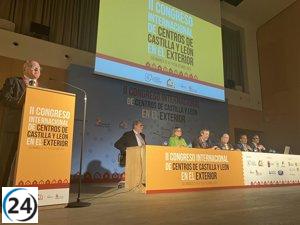 González Gago aplaude la efectividad de los centros de Castilla y León en el extranjero para fomentar la actividad económica.