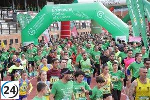 La XV Carrera Mucho x Vivir 2023 reúne a más de 8.000 participantes en Zamora y tiñe la ciudad de verde.