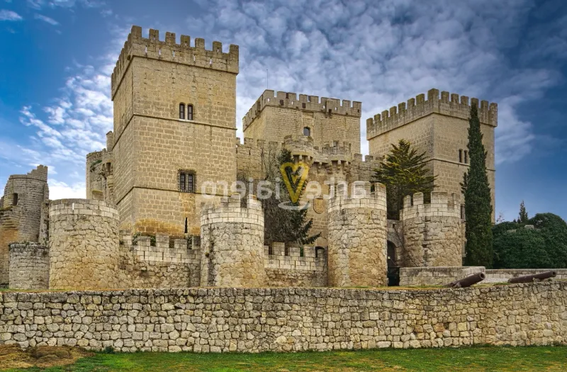 Descubriendo la historia del Castillo de Ampudia en Palencia