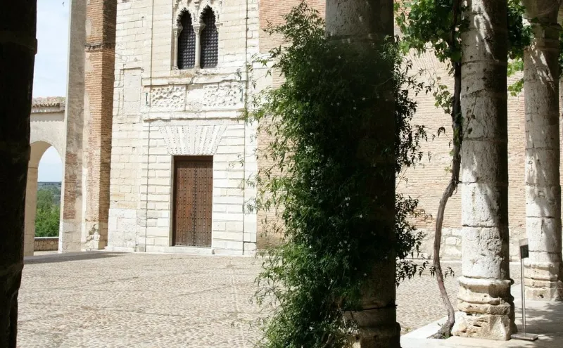 Imágenes impresionantes del Monasterio de Santa Clara en Tordesillas